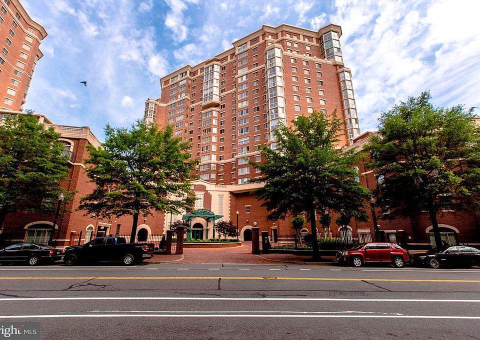 1st image of 2121 Jamieson Ave #1-2110
