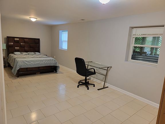 2nd image of 10500 Forest Ave #Basement