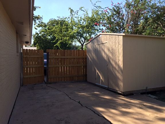 shed