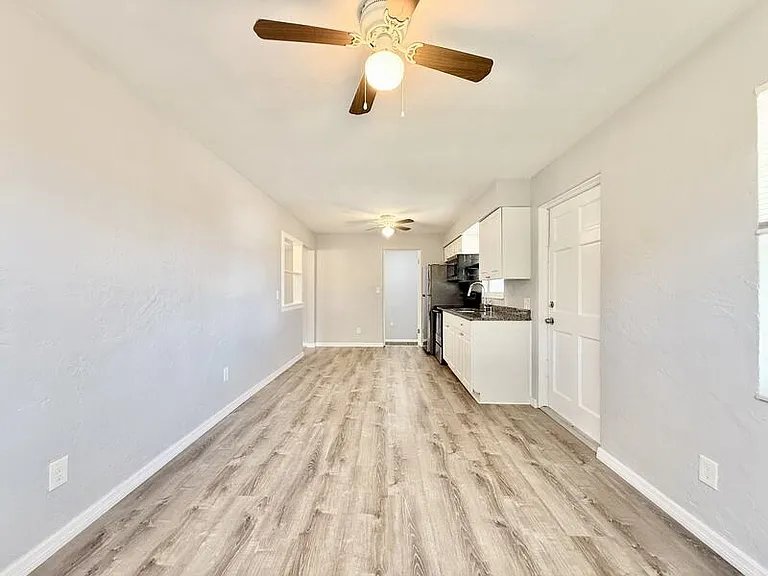4091 58th Ave N #F — Photo 7