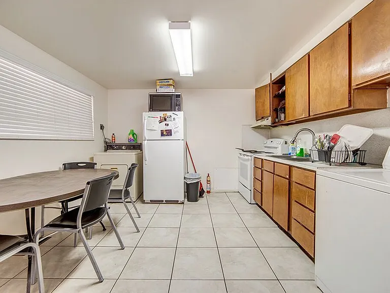 630 N 100 E #2 — Photo 4
