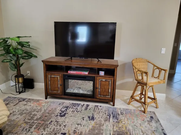 2344 Riley Rd, The Villages, FL 32162