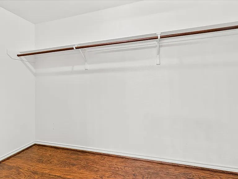 3810 Los Arroyos — Photo 24