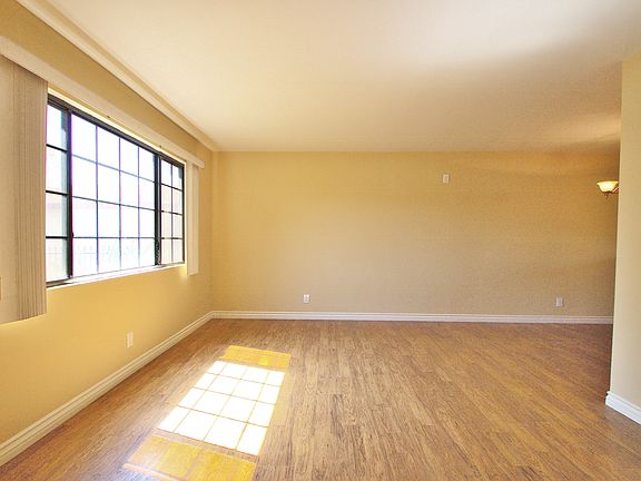 3rd image of 1441 Allgeyer Ave