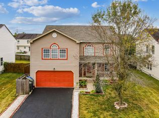 6975 Laurel Boat Ln, Canal Winchester, OH 43110