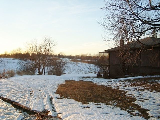 2nd image of 505 Springfield Dr