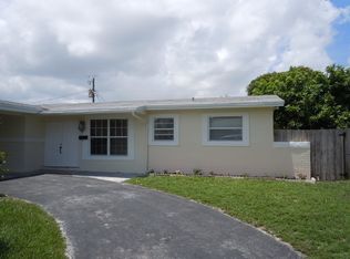 5421 NW 12th St, Lauderhill, FL 33313