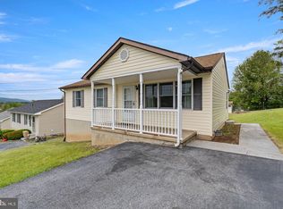 363 Crim Dr, Strasburg, VA 22657