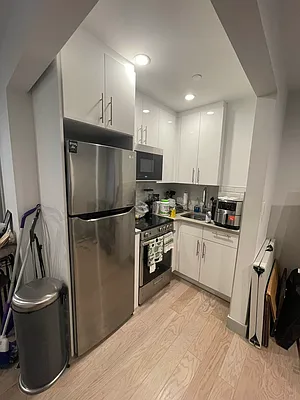 Rented by Delmark Realty LLC | media 20