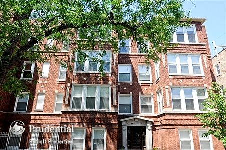 1st image of 3516 W Leland Ave #3