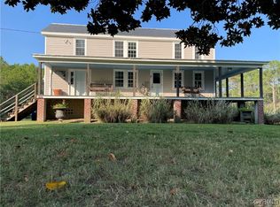 962 Lighthouse Rd, Port Haywood, VA 23138