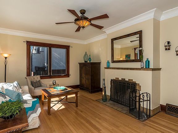 5th image of 4325 E 17th Avenue Pkwy