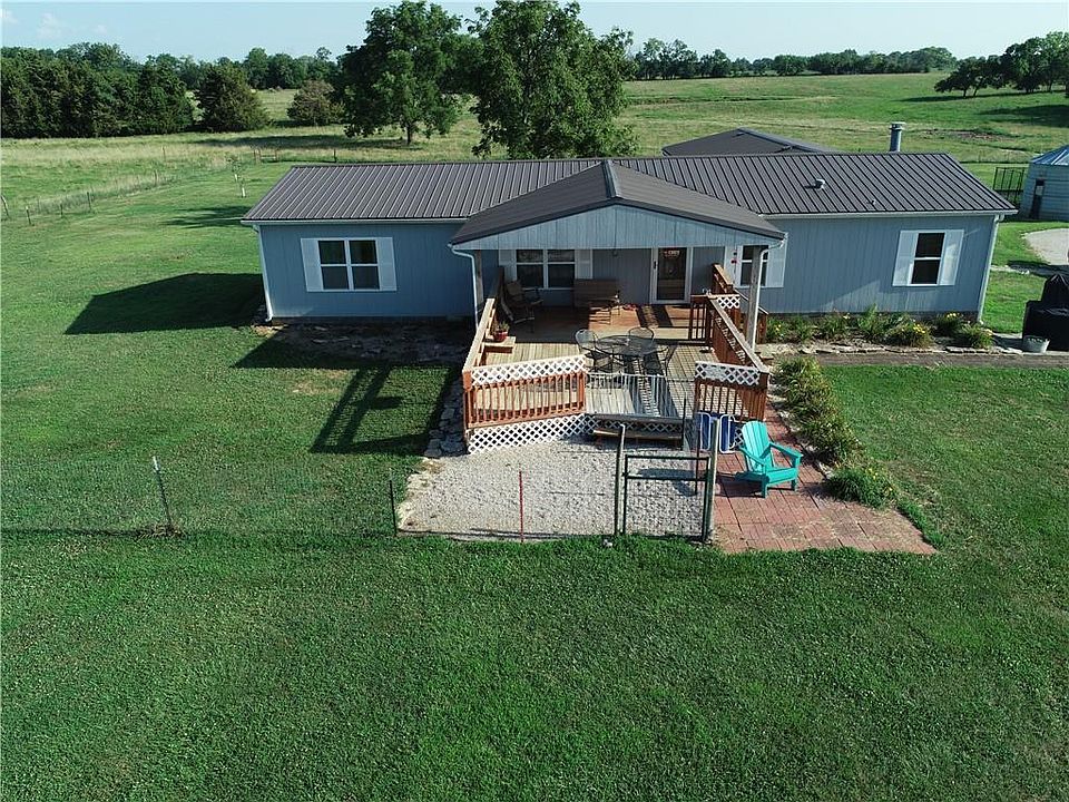 1st image of 29231 W 375th St