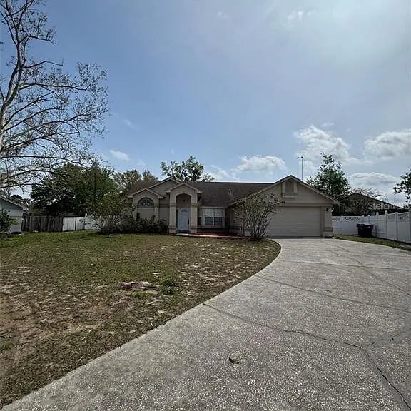 6724 Callie Rd — Photo 1