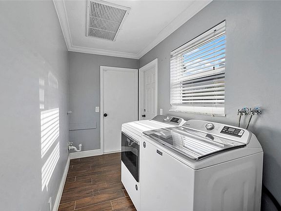 4th image of 5820 NW 56th Pl #5820