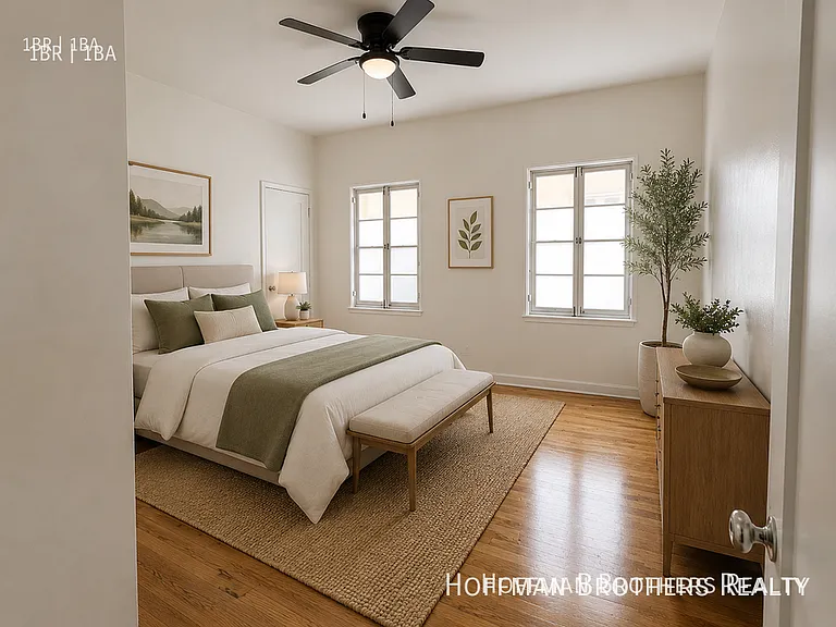 1177 N Ardmore Ave #1 — Photo 3