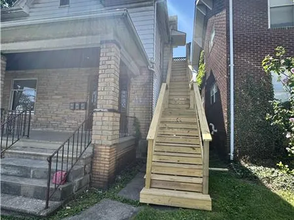 377 Lawson Ave APT 3, Steubenville, OH 43952