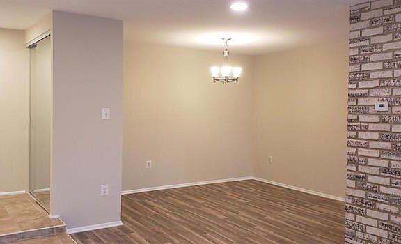 3rd image of 405 Christopher Ave APT 32