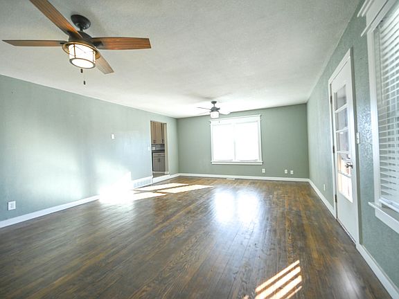 5th image of 1102 S Butler Dr