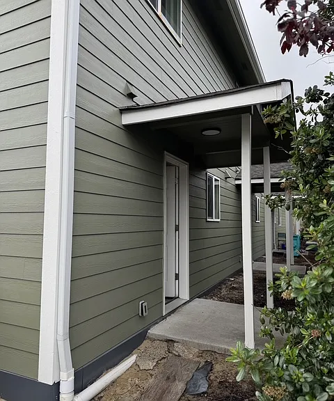 1150 Hemlock St — Photo 2