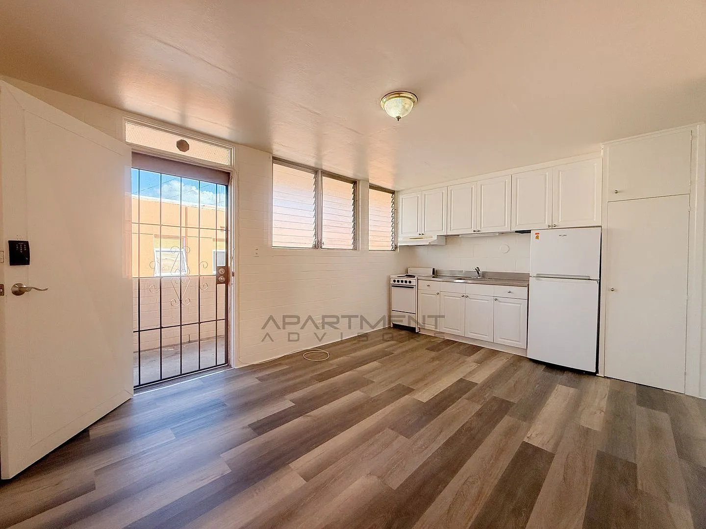 1408 Liliha St Apartment — Photo 2