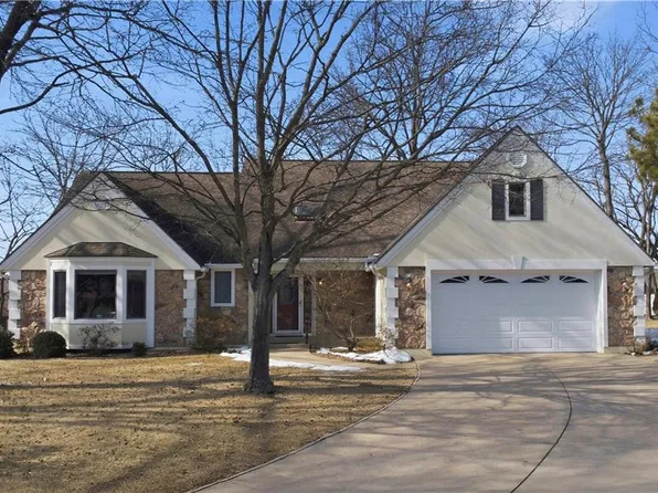 604 Darrow Ct, Warrensburg, MO 64093