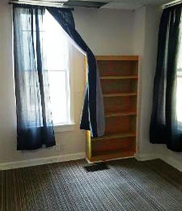 3rd image of 448-450 W Park Ave