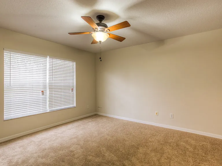 735 Windrose Dr — Photo 22