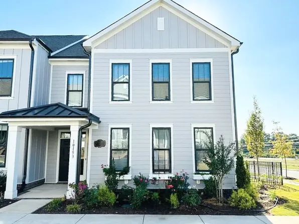 10153 Meeting House Dr NW, Huntersville, NC 28078