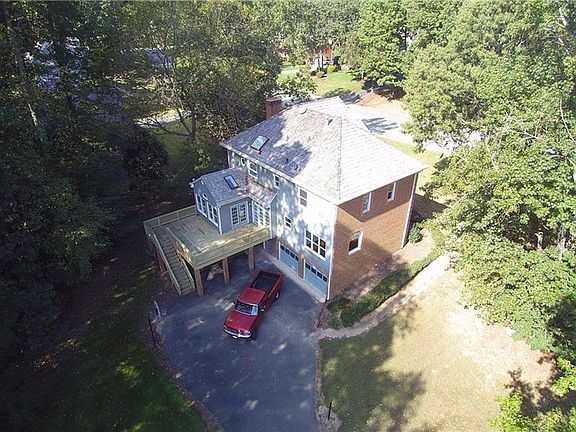 4th image of 2400 Saint Regis Dr