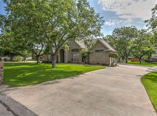 8925 Bellechase Rd, Granbury, TX 76049
