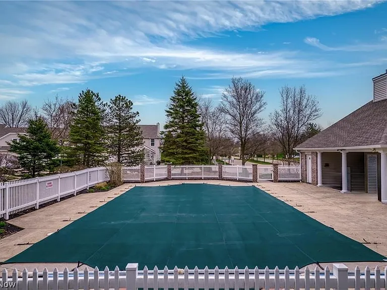 2547 Wyndgate Ct #2547 — Photo 4