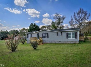 1041 2nd St, Bostwick, GA 30621