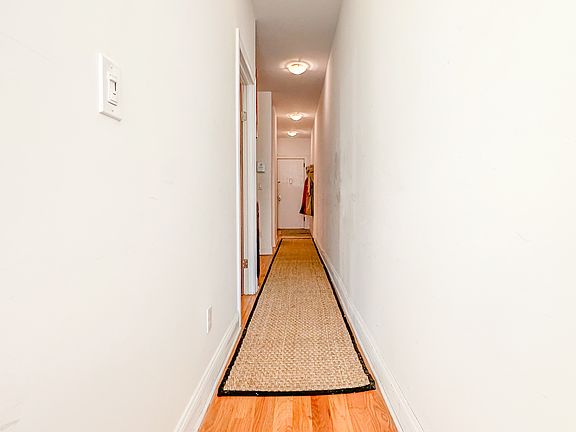 5th image of 261 W 21st St APT 8