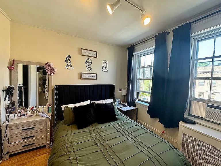 2 Crawford St #12 — Photo 19