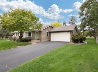 5941 Shepard Ln, Champlin, MN 55316