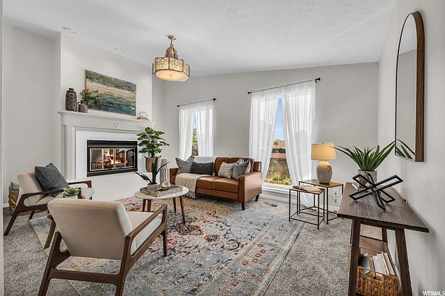 1st image of 1833 S West Temp APT 12