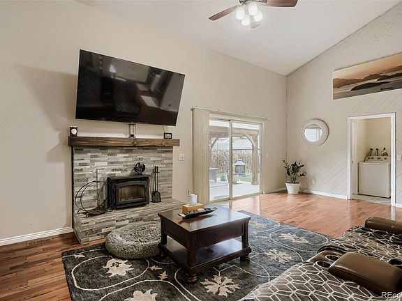 3rd image of 8901 W Radcliffe Place