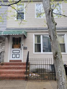 70-22 69th Street, Ridgewood, NY, 11385