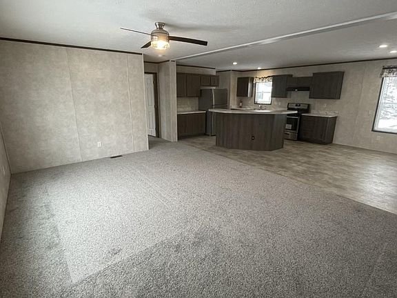 2nd image of 30165 Montmorency Dr