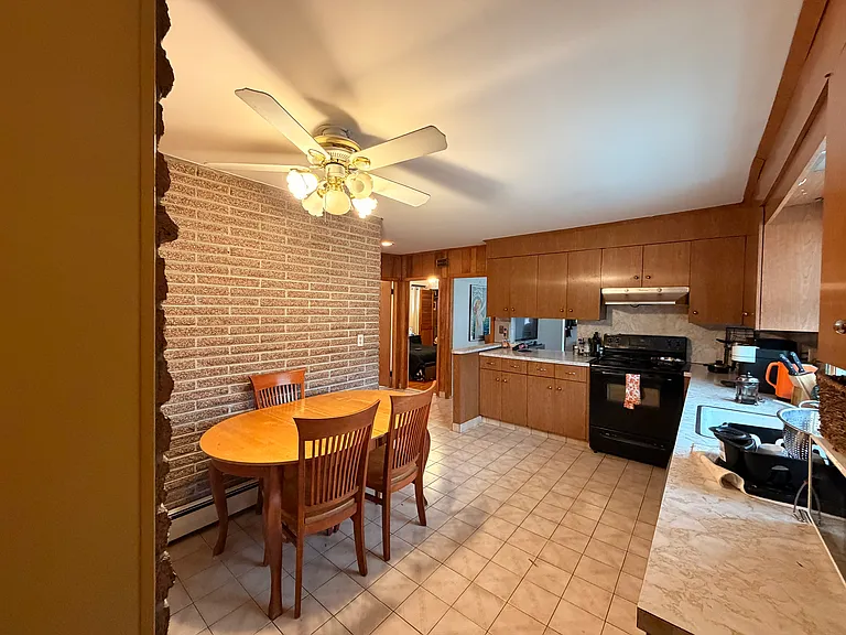 540 Main St #2A — Photo 9