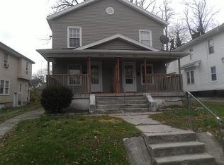 216 W Parkwood Dr, Dayton, OH 45405