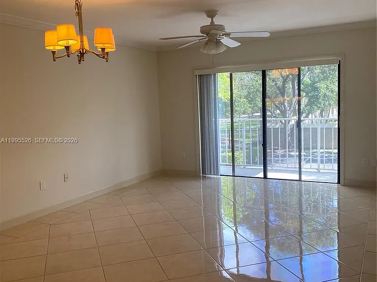 9301 SW 92nd Ave #210-C — Photo 18