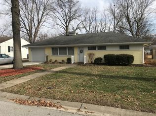 502 Shannon Dr, Greenville, IL