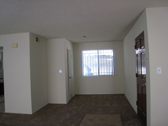 2nd image of 134 N Marengo Ave APT A