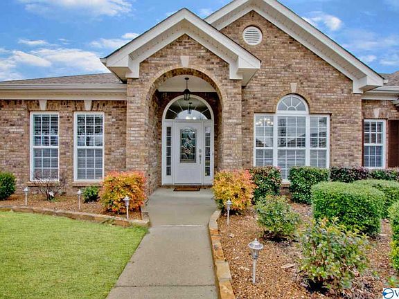 2nd image of 5001 Creekstone Dr SE