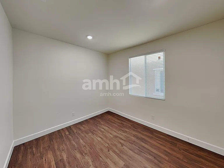 4753 Tire Swing St — Photo 12