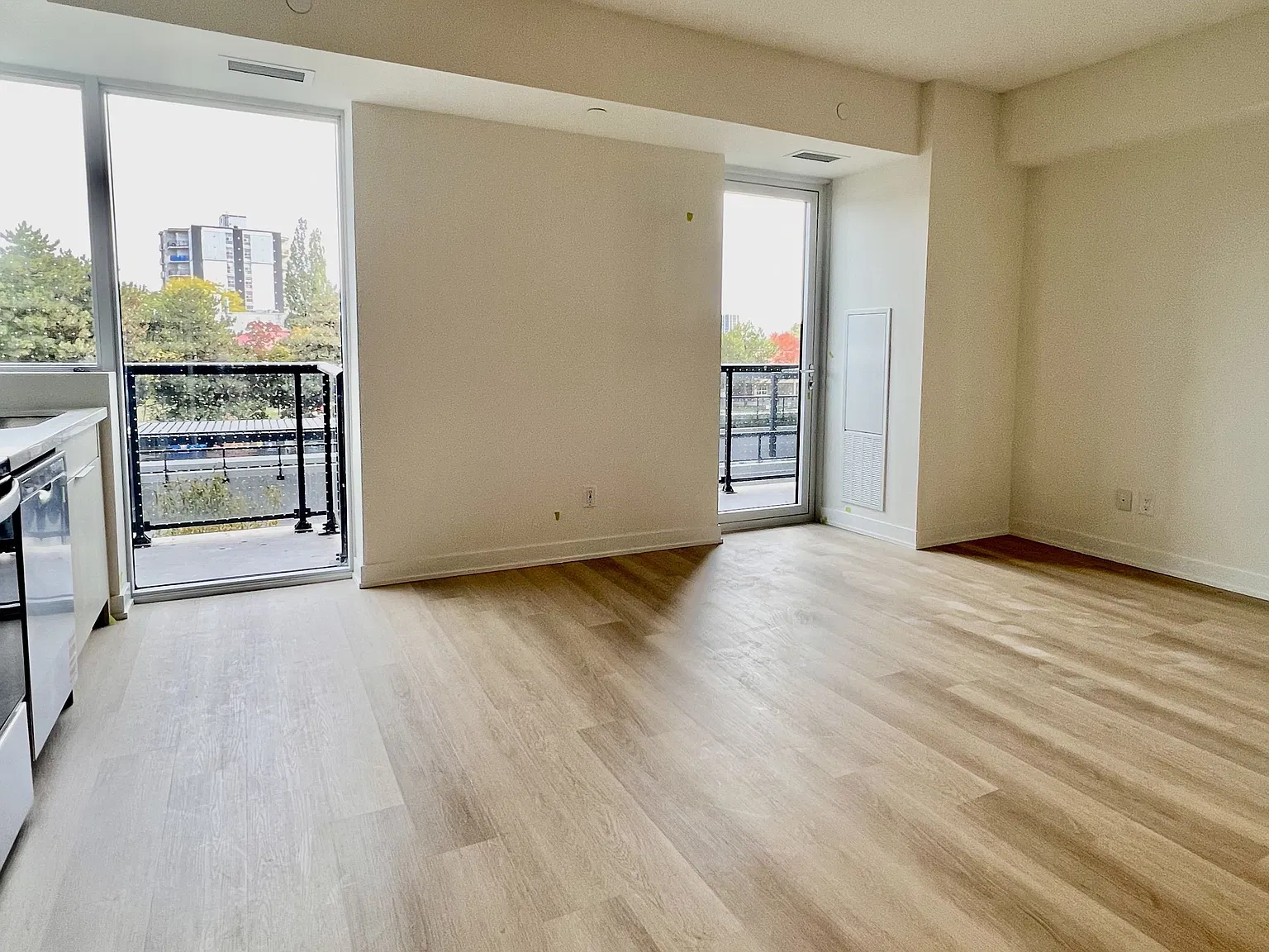 2 bed, $2,500 — Photo 4