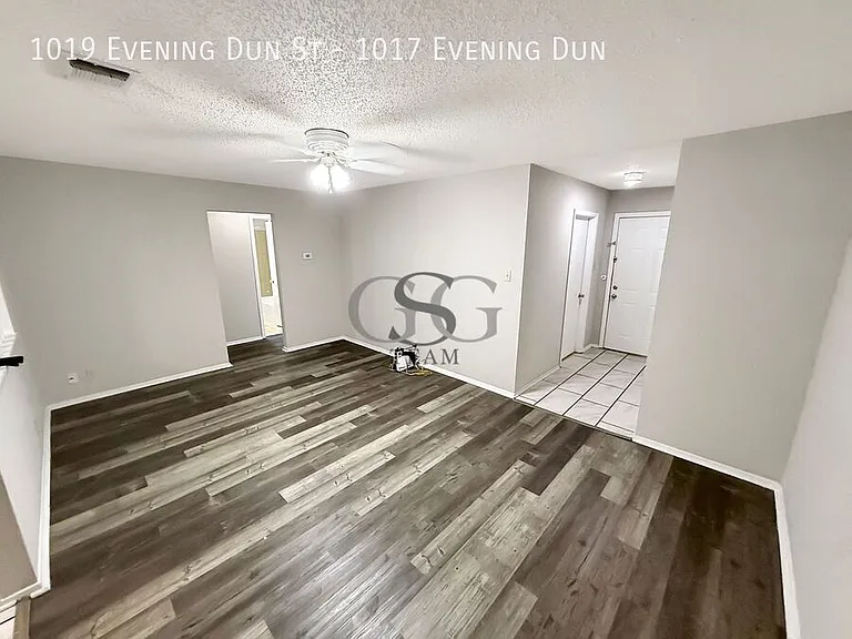 1019 Evening Dun St #1017 — Photo 8