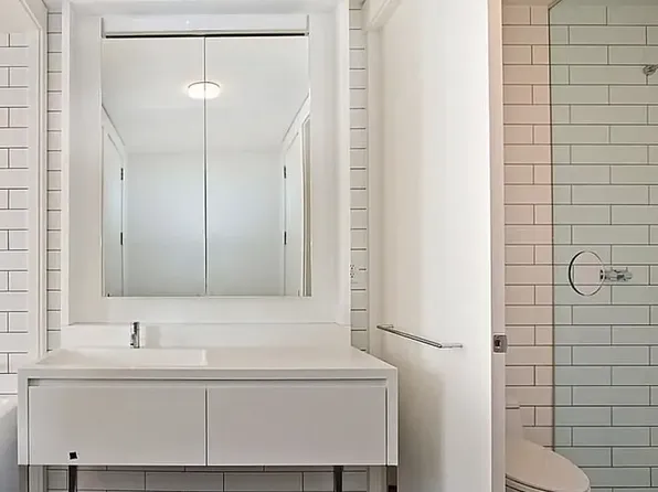 15 William Street image 4 of 11